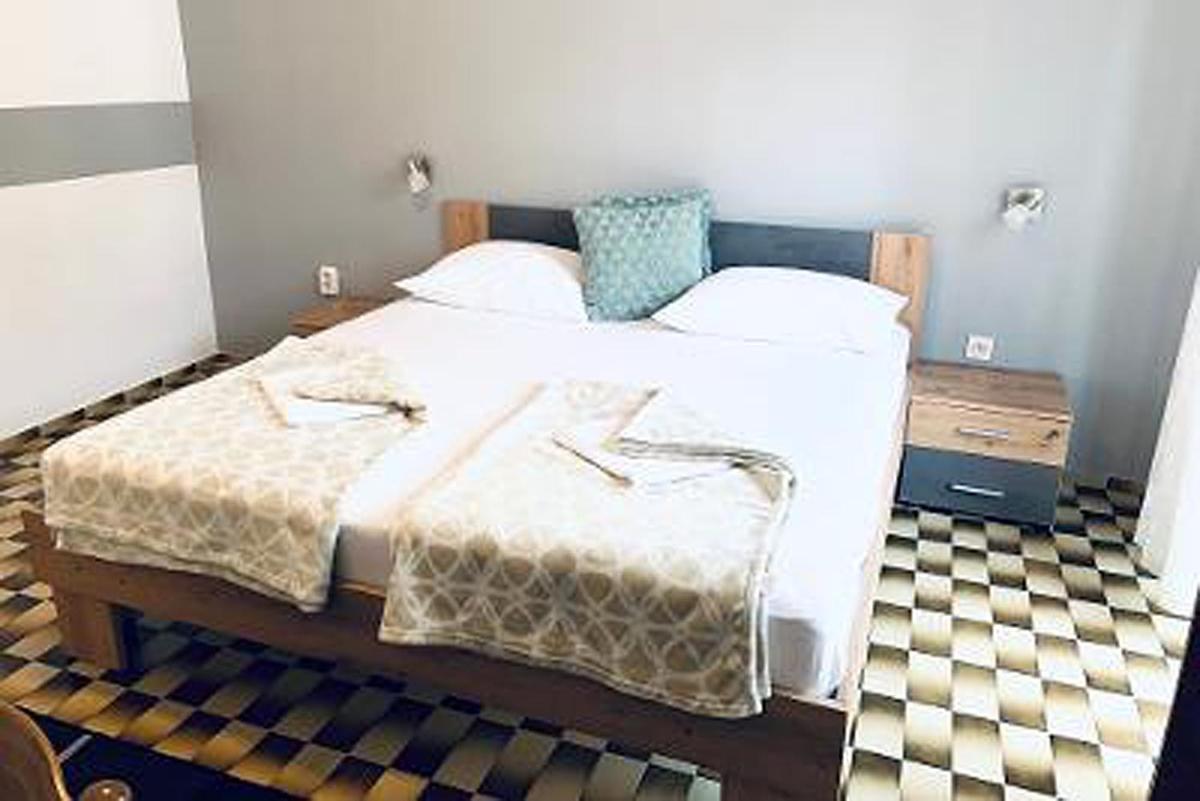 Apartments And Rooms By The Sea Starigrad, Paklenica - 6591 客房 照片